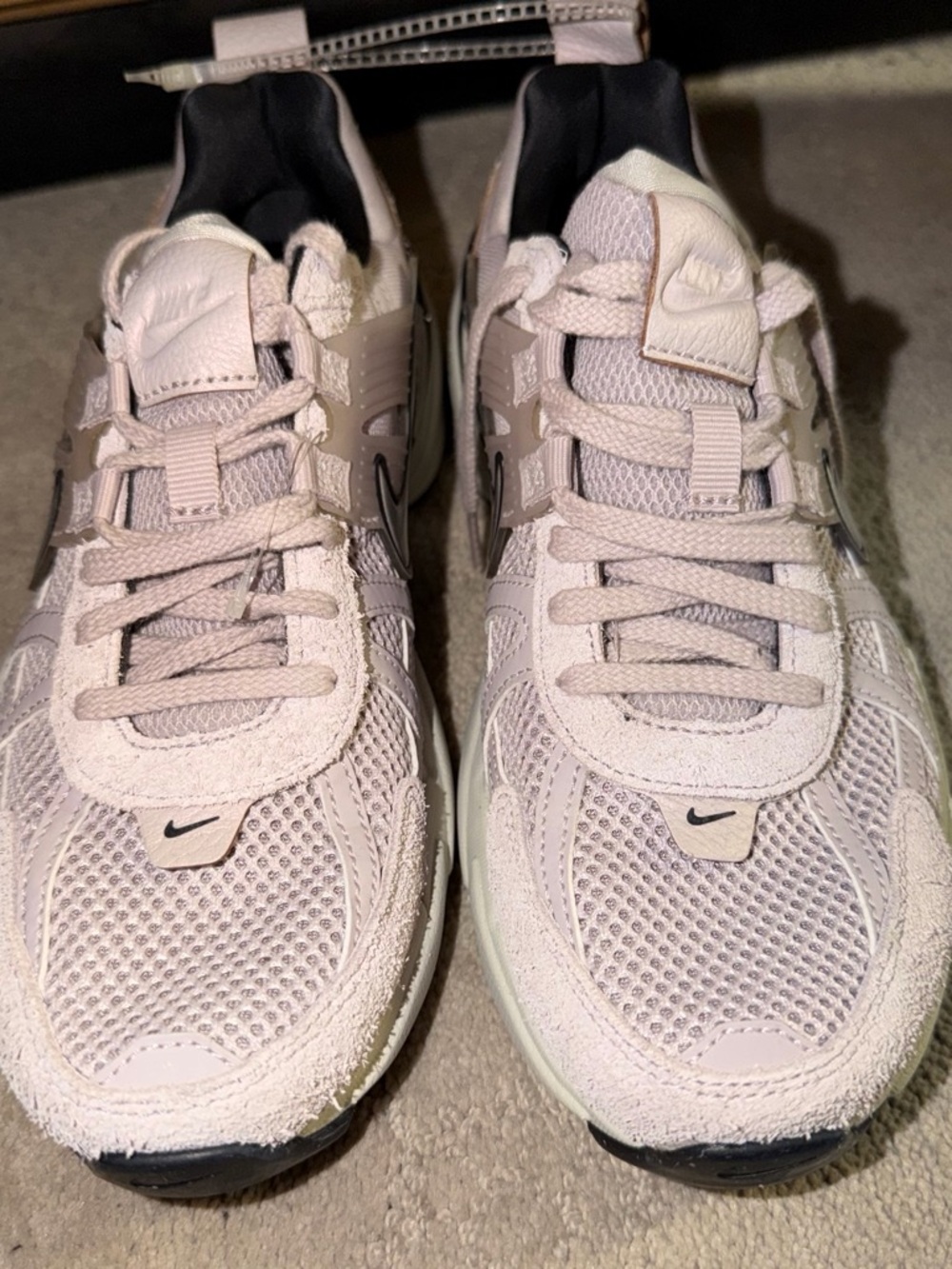 Nike V2K - Picture 2 of 6